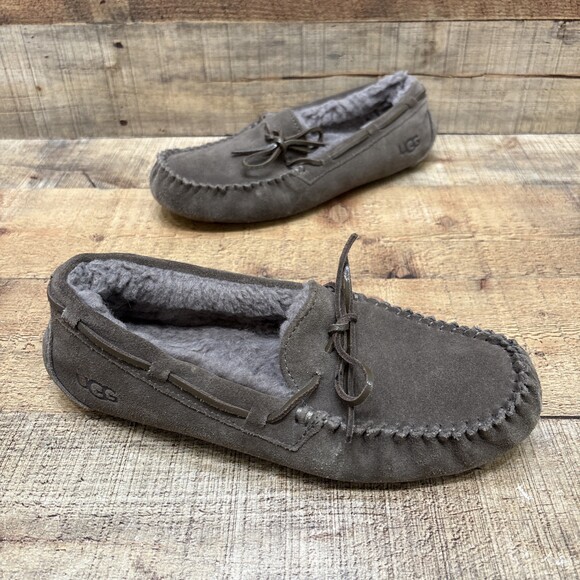 UGG Shoes - Ugg 1106877 Women’s Gray Suede Slip On Moccasins Size 9 Slippers